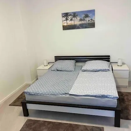 Apartament Frisch Sanierte 2 Raum Suedstadt