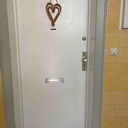 Apartament Frisch Sanierte 2 Raum Suedstadt *
